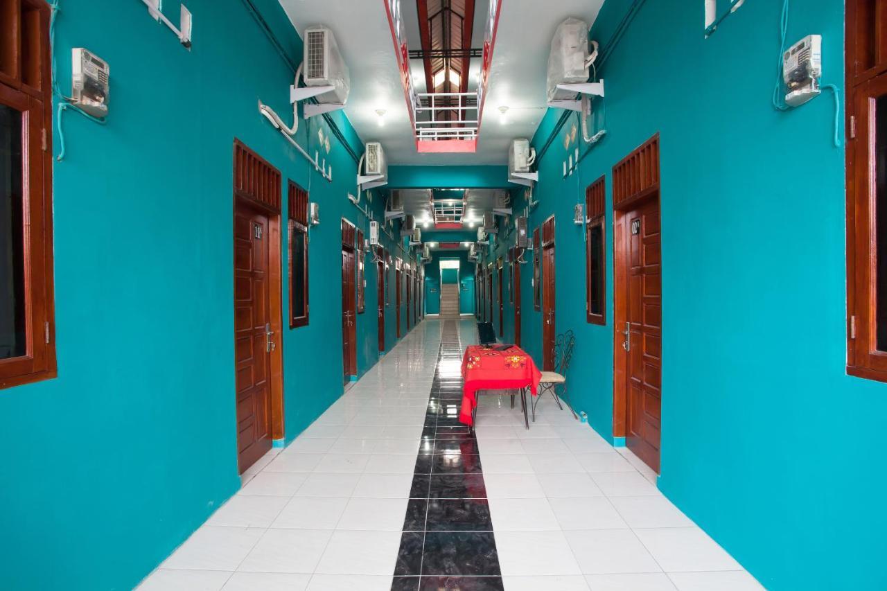Oyo 1978 Pondok Indah Residence Медан Екстериор снимка