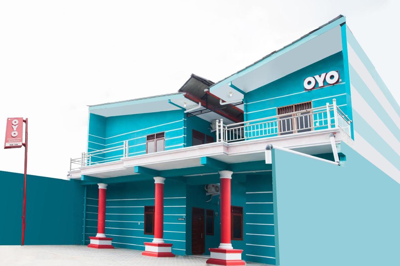 Oyo 1978 Pondok Indah Residence Медан Екстериор снимка