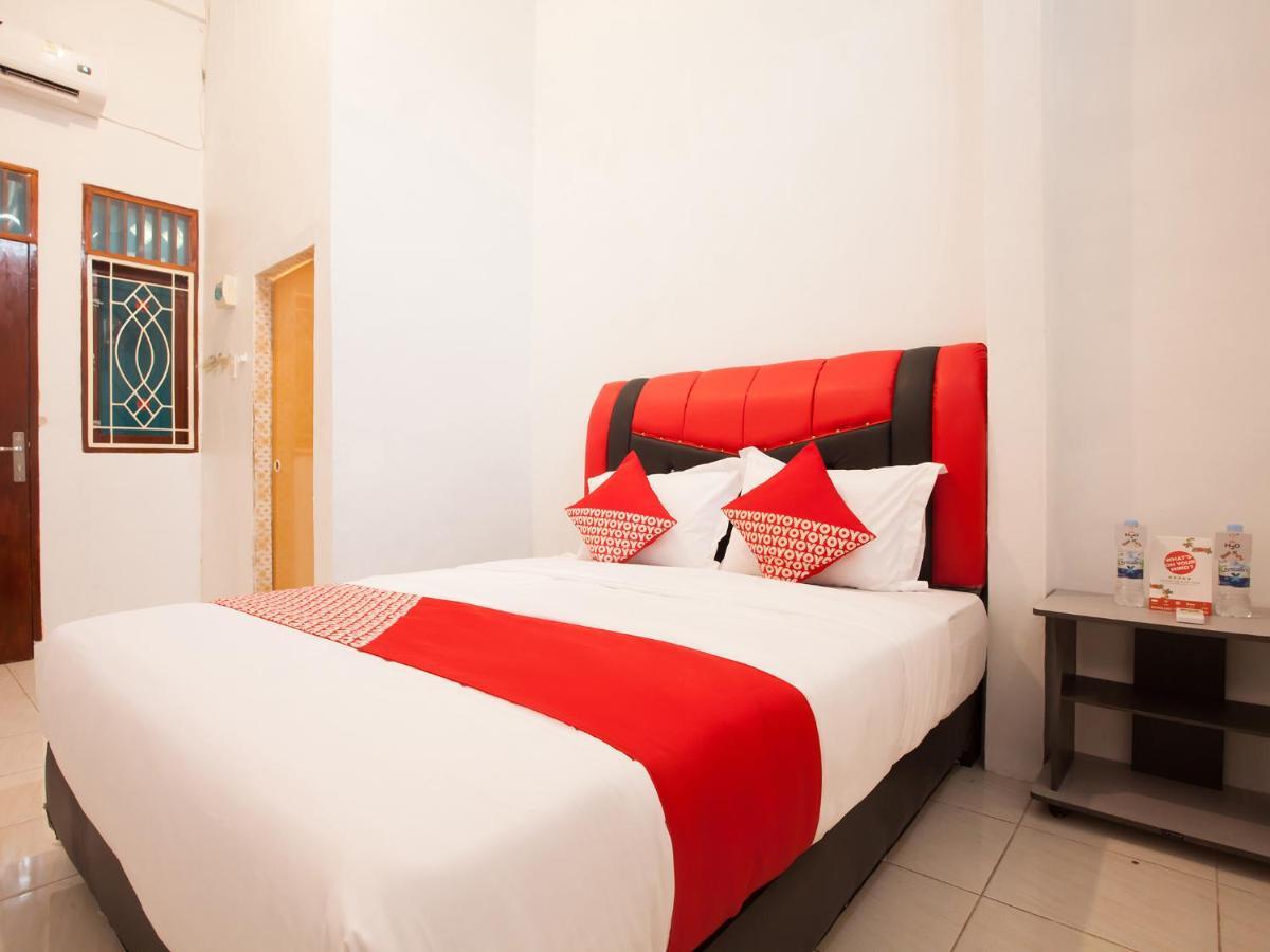 Oyo 1978 Pondok Indah Residence Медан Екстериор снимка