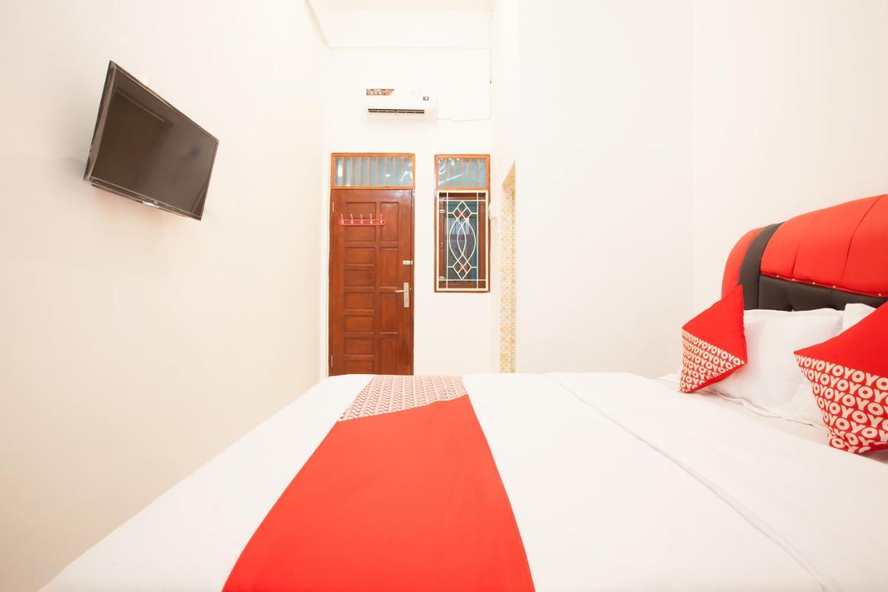 Oyo 1978 Pondok Indah Residence Медан Екстериор снимка